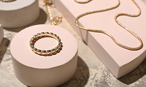 (03) 質感まで選べる塗装対応